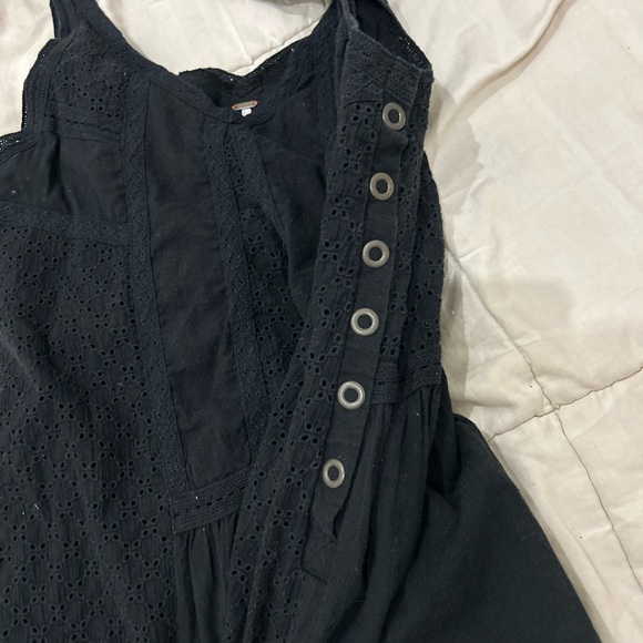 Free People Black Eyelet Cotton Overlay Babydoll Short Mini Tunic Dress Sz Small - Picture 4 of 5